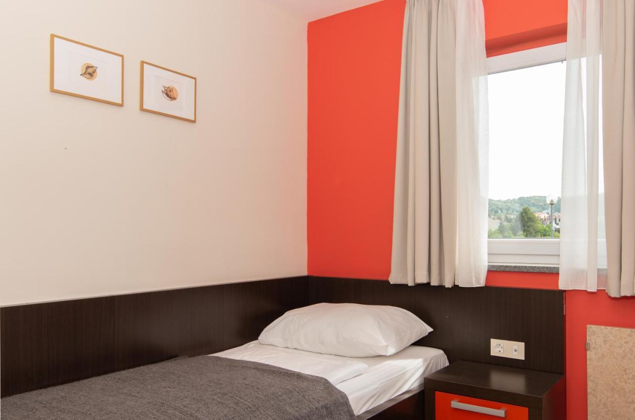 Marina Garbin Apartment *